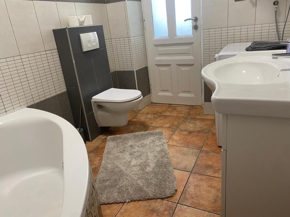 Apartman Vita Apartment Rijeka Ngoại thất bức ảnh